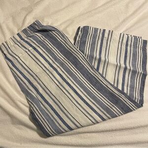 Chicos Linen pants. Size 2